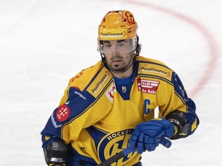 HCD-Captain Andres Ambühl. HCD-Captain Andres Ambühl.