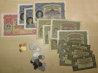 Noten und Münz aus 1914