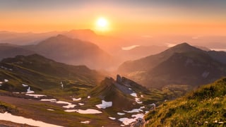Sonnenaufgang beim Steinalper Jöchli Sonnenaufgang beim Steinalper Jöchli