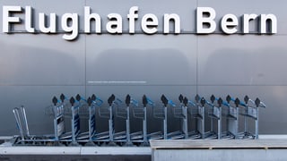 Das Logo des Flughafens.
