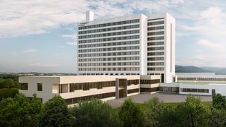 Das Bruderholzspital investiert 45 Millionen Franken in die Erdbebensicherheit, eine sanierte Fassade und in die Frauenklinik.