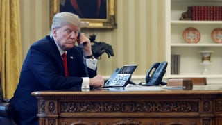 Donald Trump am Telefon.