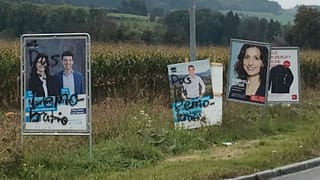 Verschmierte Wahlplakate Verschmierte Wahlplakate