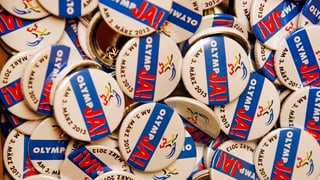 Ansteckbuttons mit dem Aufdruck OlympJA! für die Abstimmung vom 3. März 2013. Ansteckbuttons mit dem Aufdruck OlympJA! für die Abstimmung vom 3. März 2013.