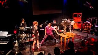 V.l.n.r.: Joel Schoch (Geräusche und Sound Design), Anikó Donáth (Gesang), Siegfried Terpoorten und Christian Heller.