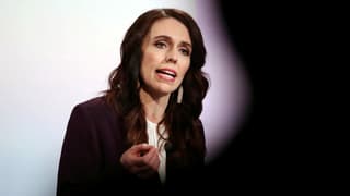 Ardern an einer Pressekonferenz