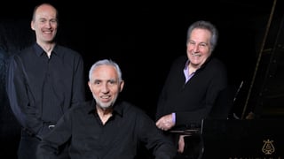 Das Trio Bach um Jacques Loussier (Mitte, sitzend).