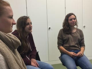 Die Wahlbeobachterinnen.