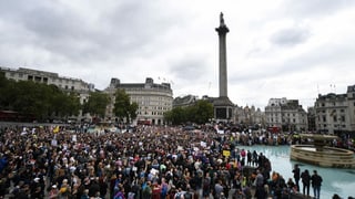 Tausende Demonstranten in London