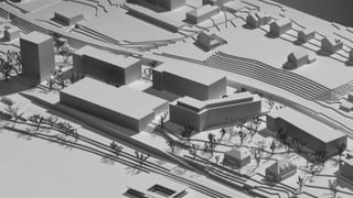 Modell der geplanten Überbauung auf dem Areal des alten Kantonsspitals Zug. Im Vordergrund das neue Kunsthaus. 