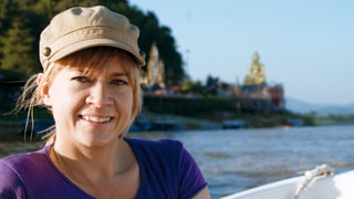 Daniela Lager auf dem Mekong