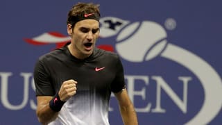 Roger Federer ballt die Siegerfaust