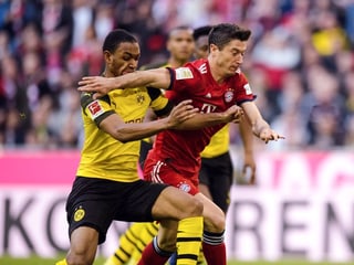 Dortmund und die Bayern liefern sich am Samstag ein Fernduell.