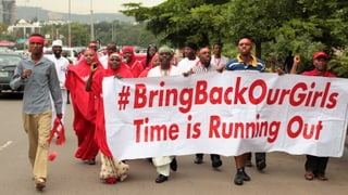 Demonstration gegen die Entführung von Schülerinnen in Nigeria