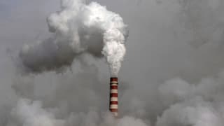 Emissionen eines Kohlekraftwerks in der Provinz Shanxi im Norden von China.