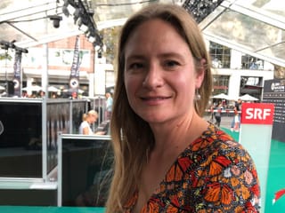 Die Schauspielerin Julia Jentsch hatte einen kurzen Anreiseweg, sie lebt schon seit Jahren der Liebe wegen in der Nähe von Zürich.
