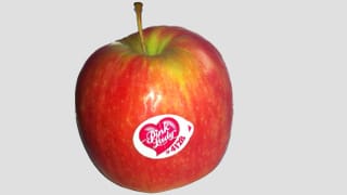 Apfel mit Aufkleber