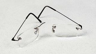 Unfallversicherungsgesetz - Brille nach Sturz kaputt: Wann ...