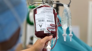 Bluttransfusionen.
