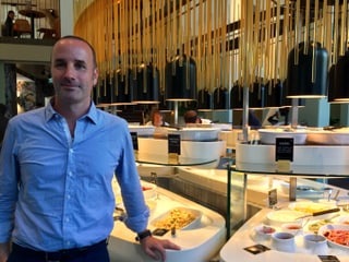 Daniel Frei, einer der Gründer von «tibits» im neu eröffneten Lokal in St. Gallen.