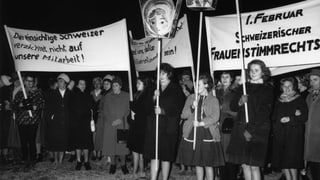 Für das Frauenstimmrecht brauchte es aber nochmals über 50 Jahre lang Proteste. Für das Frauenstimmrecht brauchte es aber nochmals über 50 Jahre lang Proteste.