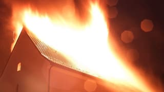 Ein psychisch angeschlagener Mann legte in diversen Kirchen im Freiamt Feuer (Symbolbild). Ein psychisch angeschlagener Mann legte in diversen Kirchen im Freiamt Feuer (Symbolbild).