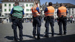 Vier Polizisten Vier Polizisten