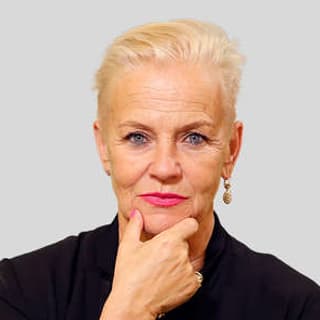 Cornelia Kazis