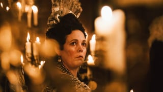 Olivia Colman als Königin. Olivia Colman als Königin.