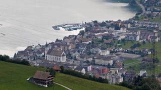 Ein Bild aus der Luft der Schwyzer Gemeinde Arth.