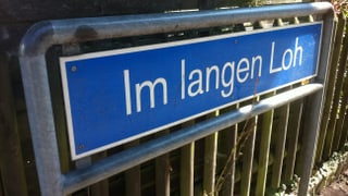 Strassenschild des langen Lohs.