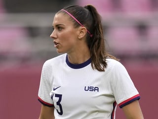 Alex Morgan. Alex Morgan.
