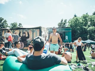 Noch nimmt es das Publikum sehr entspannt.