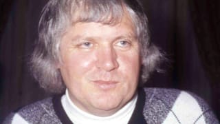 Portraitaufnahme aus dem Jahre 1971 von Ken Russell mit schelmischem Blick. Portraitaufnahme aus dem Jahre 1971 von Ken Russell mit schelmischem Blick.
