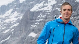 Daniel Arnold steht vor der Eigernordwand