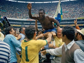 Pelé nach dem gewonnenen WM-Final gegen Italien 1970.