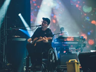 Der Rockstar im Rollstuhl: Eric Howk