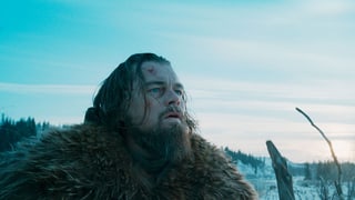 Leonardo DiCaprio in «The Revenant» mit Bärenfell.