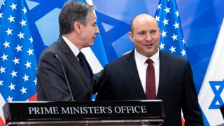 Naftali Bennett (rechts) traf am Sonntag US-Aussenminister Antony Blinken (links) zu Gesprächen zum Ukraine-Krieg.