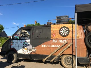 Truck von aussen Truck von aussen