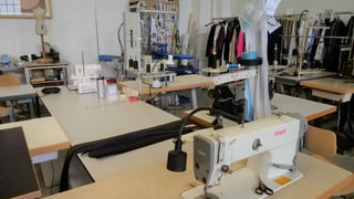 Eine Nähmaschine. Eine Nähmaschine.