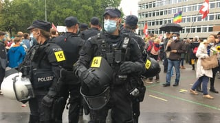 Polizei am Helvetiaplatz
