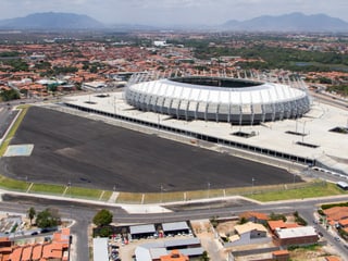 Das Fortaleza-Stadion von aussen.