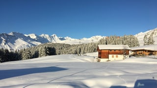 Tiefverschneite Landschaft in Arosa am 14. Mai 2019. Tiefverschneite Landschaft in Arosa am 14. Mai 2019.