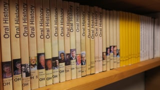 Sammlung von rund 40 DVDs. Sammlung von rund 40 DVDs.