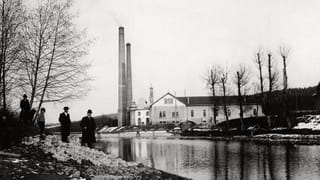 Historisches Bild des Kraftwerks in Rathausen bei Luzern.