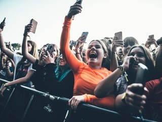 Girls in der Front Row