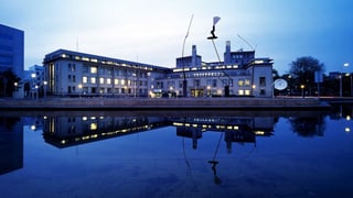 Das Gebäude des UN-Kriegsverbrechertribunal in Den Haag, wo das Jugoslawien-Tribunal stattfand.