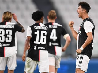 Cristiano Ronaldo (rechts) jubelt Cristiano Ronaldo (rechts) jubelt