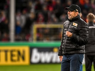 Urs Fischers Union Berlin gewinnt im Pokal gegen den SC Freiburg. Urs Fischers Union Berlin gewinnt im Pokal gegen den SC Freiburg.